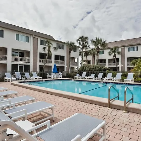 Oceanfront Townhouse With Shared Pools, Ocean View, Wifi, W/D, And Central Ac-2
