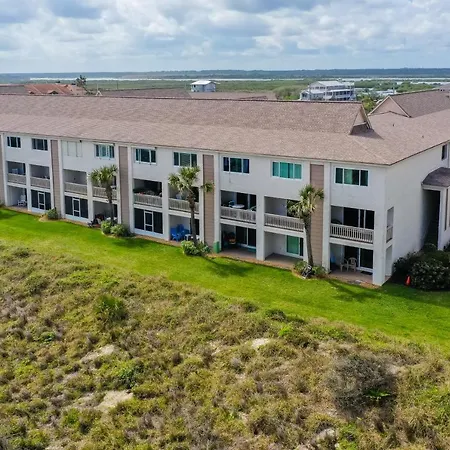 Oceanfront Townhouse With Shared Pools, Ocean View, Wifi, W/D, And Central Ac-3